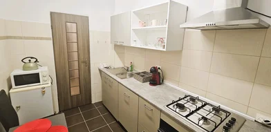 Całe miejsce Calea Griviței nr 174, obraz 21 26