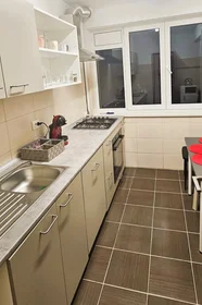 Całe miejsce Calea Griviței nr 174, obraz 22 26
