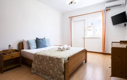 Entire apartment at Rua da Abelheira, Quarteira, image 7 of 10
