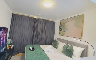 Entire apartment at Cook Square, Erith, image 8 of 10