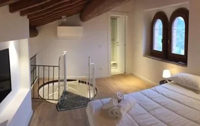 Dairenin tamamı konumu Via Palazzaccio, Tavarnuzze, 4 10 görüntüsü