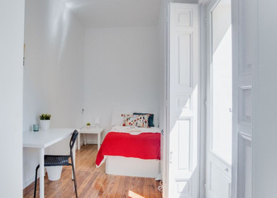 Stanza in affitto in appartamento condiviso a Madrid