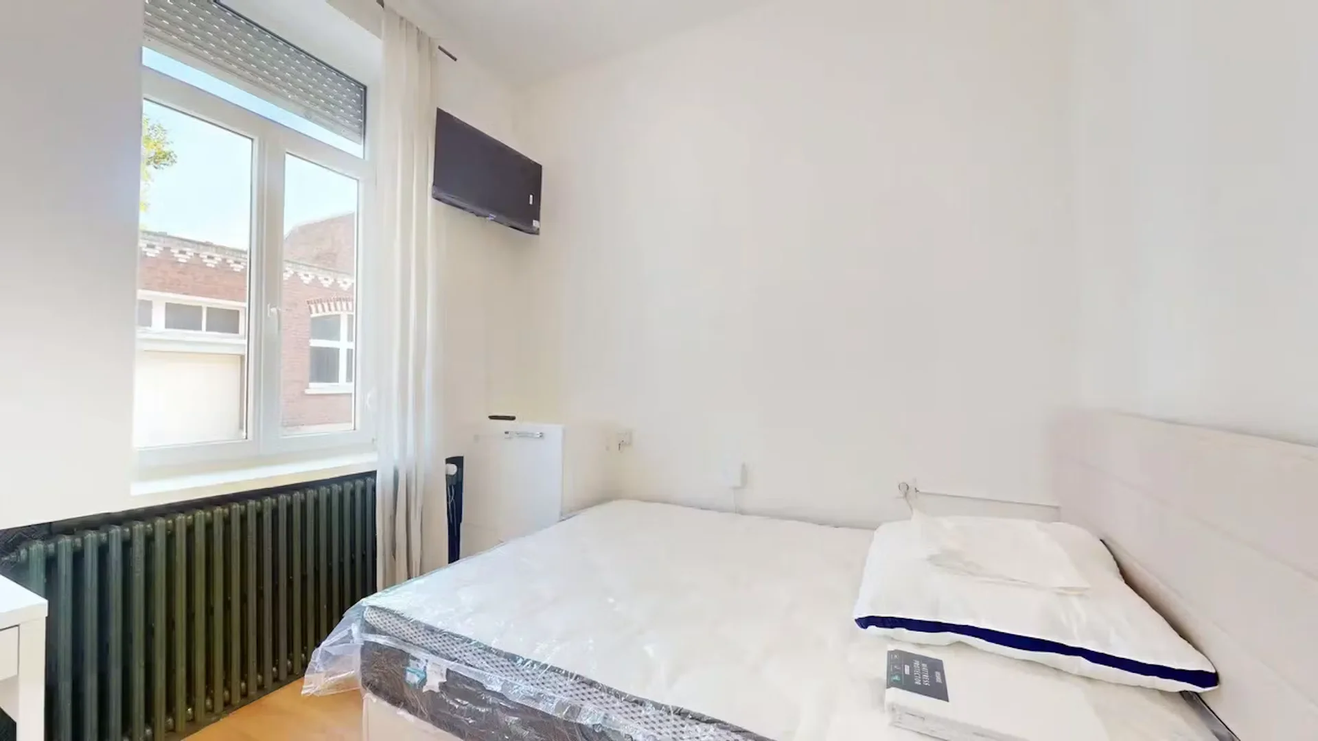 Chambre d'étudiant confortable et spacieuse dans 