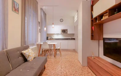 Dairenin tamamı konumu Via Farini, Santo Stefano, 4 10 görüntüsü