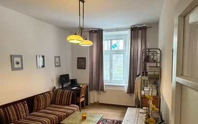 {area} de tamamen mobilyalı daire