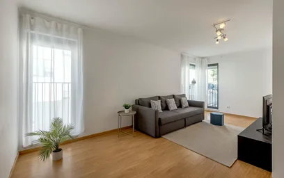 Moderne und helle Wohnung in {area}