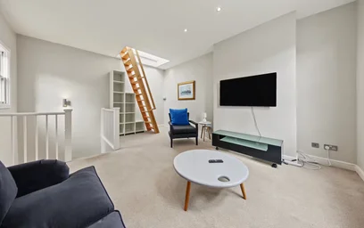 Entire apartment at Frome Street, Hoxton, image 8 of 10
