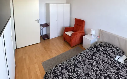 Habitación privada en Fleerde, Amsterdam-Zuidoost, imagen 1 de 5