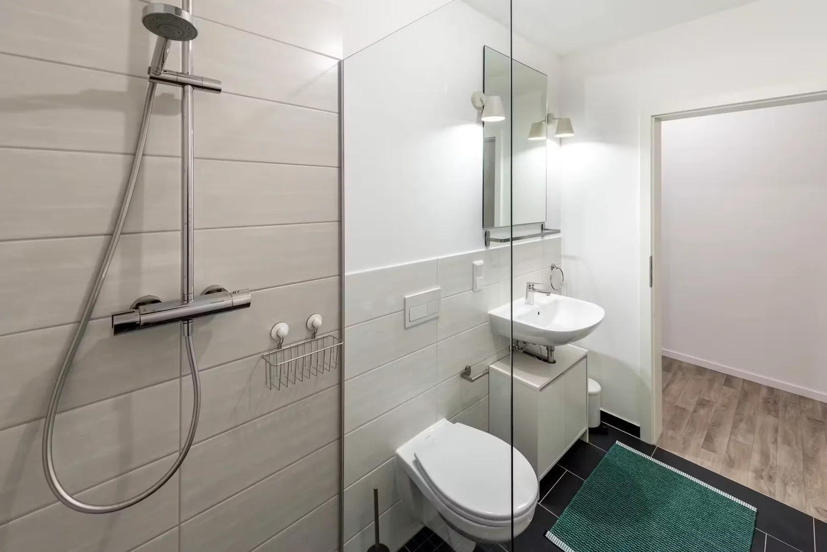 Budget-friendly student room close to campus in