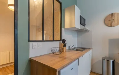 Dairenin tamamı konumu Rue Carpenteyre, Saint-Michel Nansouty Saint-Genès, 4 10 görüntüsü