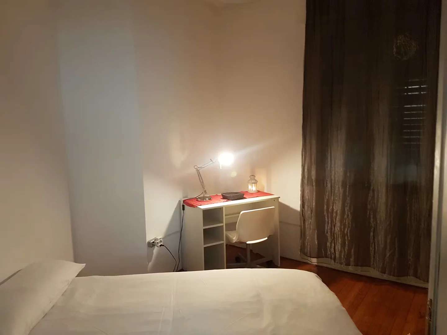 Chambre d'étudiant bon marché à proximité du campus dans 