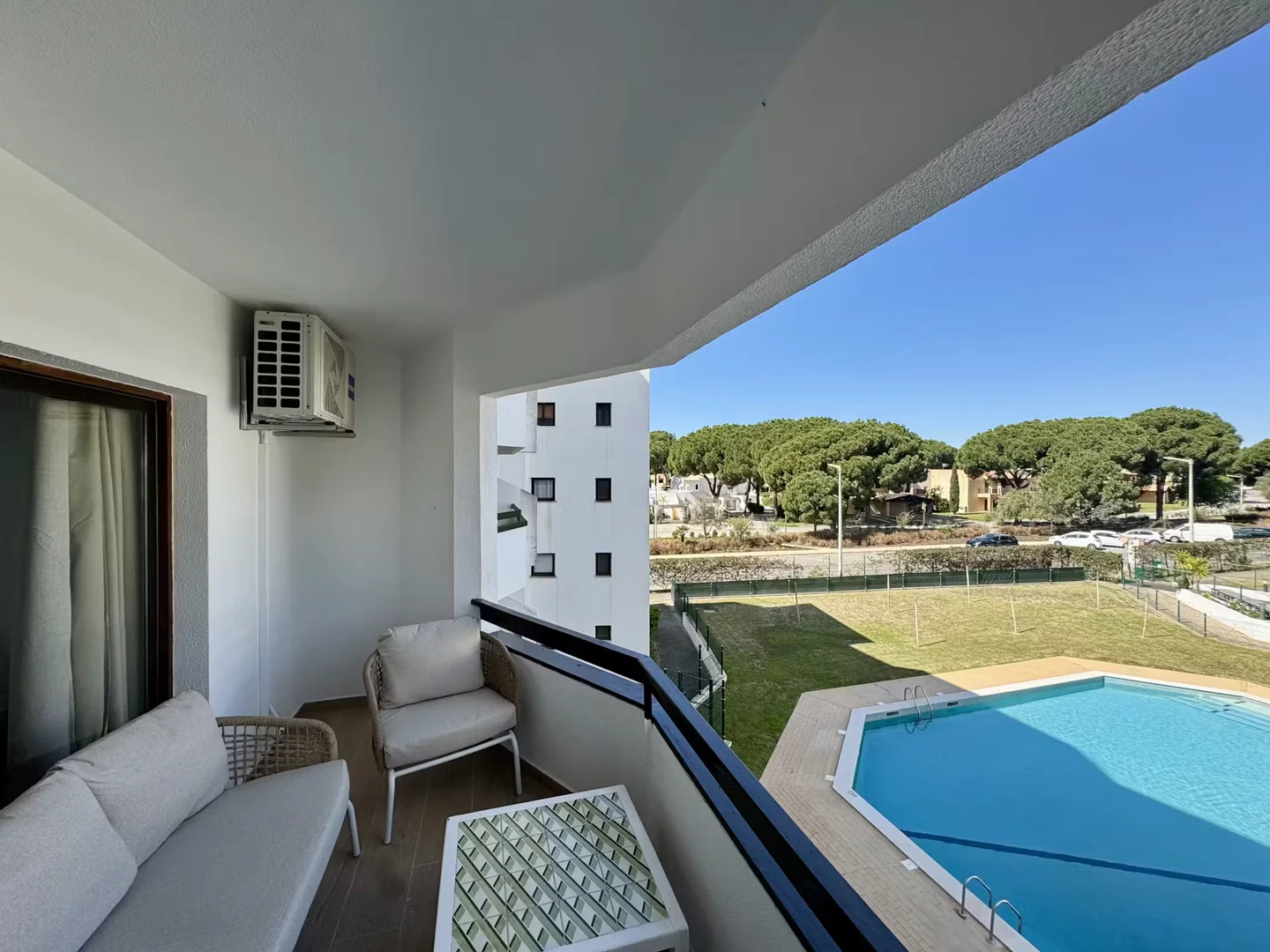 Rua dos Eua, Vilamoura