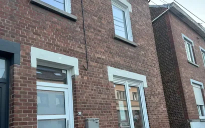 Logement entier à Rue Puissant d'Agimont, Jumet, image 1 de 10