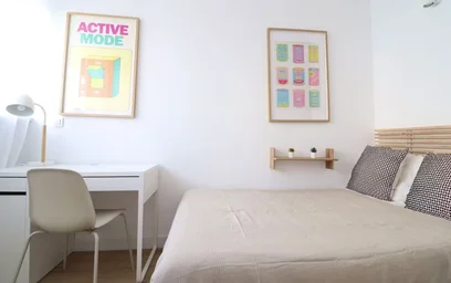 Quarto barato em {area}