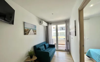 Dairenin tamamı konumu Avenida Francisco Sá Carneiro, Quarteira, 7 10 görüntüsü