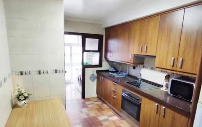 Private room at Carrer Clara Campoamor, Camí dels Magros, image 9 of 10