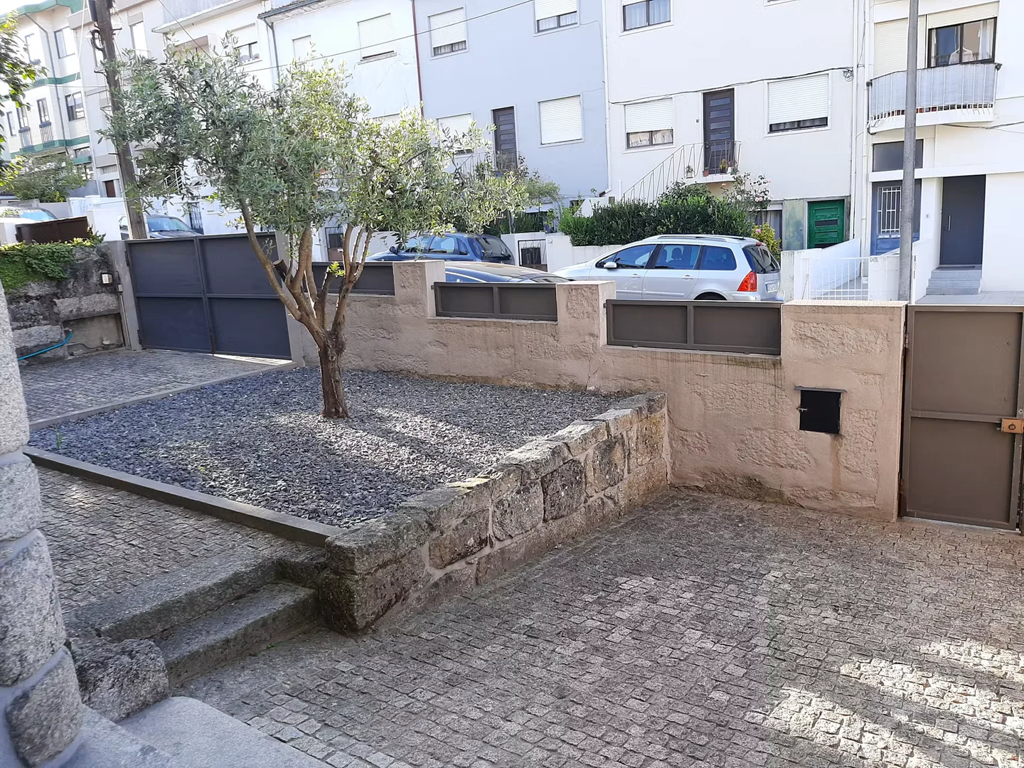 bölgesinde konforlu ve ferah öğrenci odası