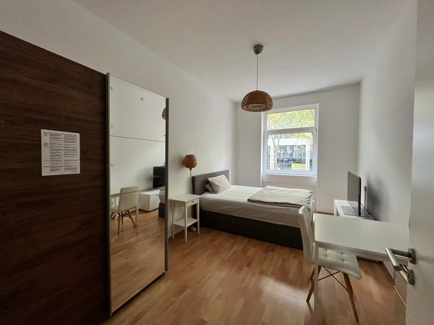 Comfortable and spacious student room in