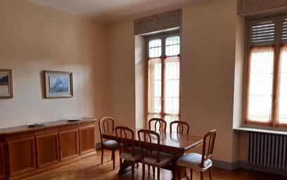Günstiges Privatzimmer in {area}
