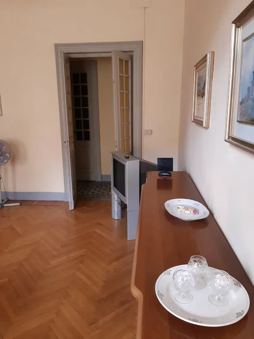 Bezahlbares Zimmer für Studenten mit ausreichender Beleuchtung in 