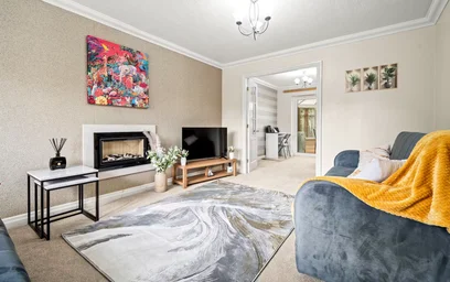Alojamiento entero en Salterton Drive, Bolton, imagen 7 de 10