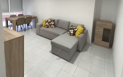 Logement situé dans le centre de {area}