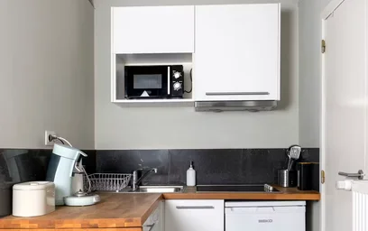 Appartamento intero in Rue de Toulouse, Quartier Europeen, immagine 3 di 7