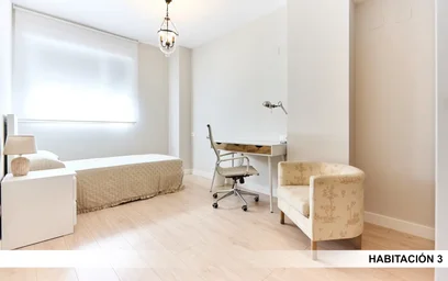 Chambre privée à Avenida de las Universidades, image 2 de 10