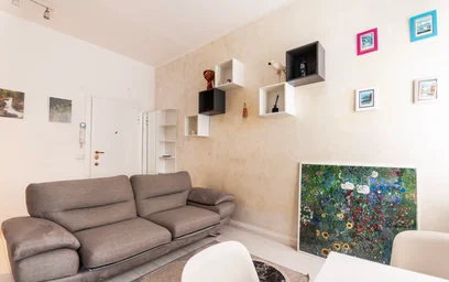 Appartamento intero in Via Marco Polo, Porta Garibaldi-Porta Nuova, immagine 3 di 10