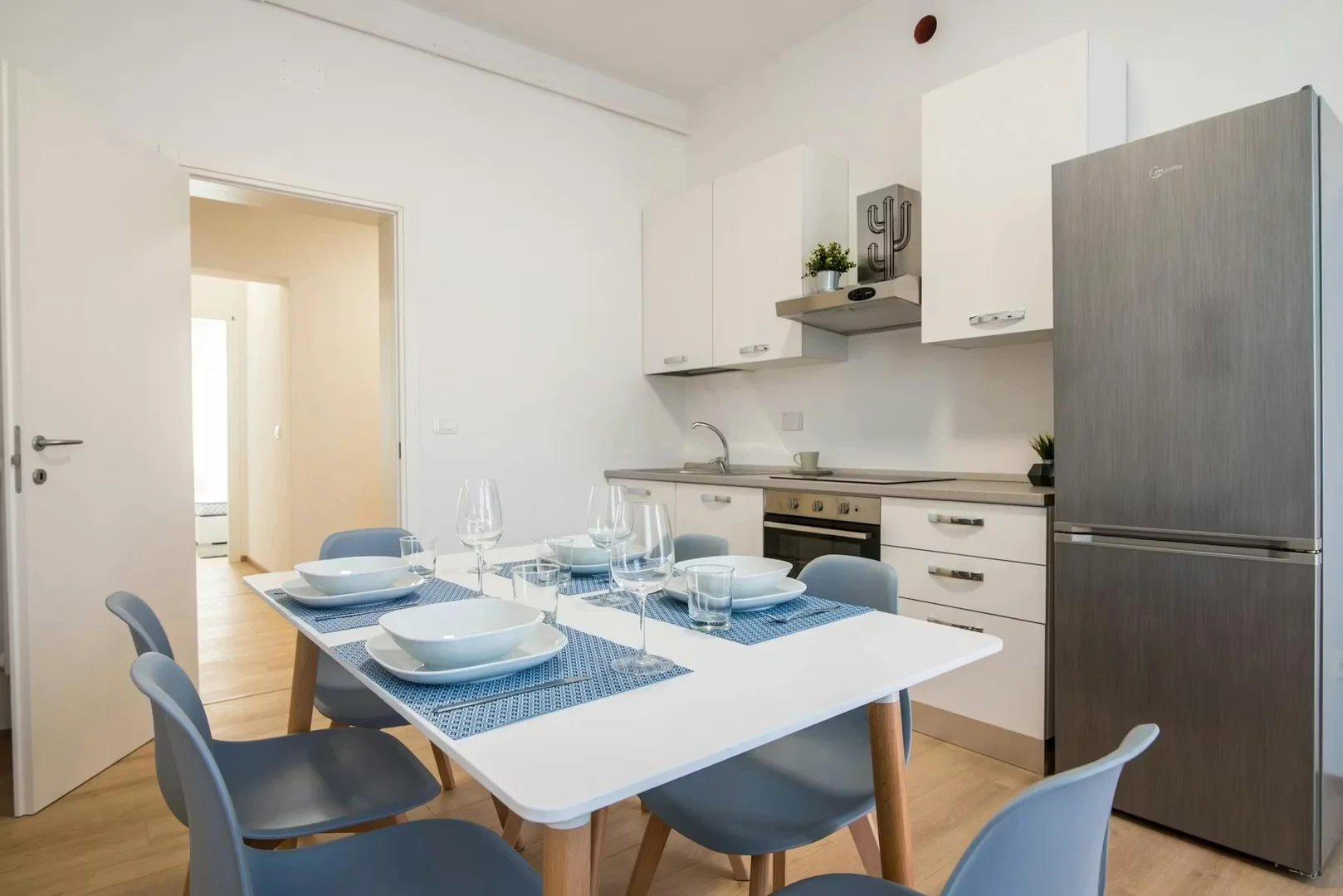 Bright and airy student room with easy university access in