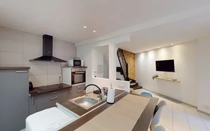 Entire apartment at Rue Louis Pasteur, image 5 of 10