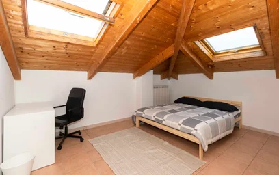 Helles Privatzimmer in {area}