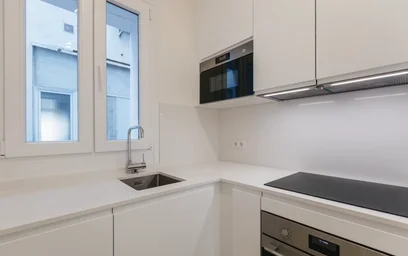 Entire apartment at Calle de Los Mesejo, Retiro, image 6 of 10