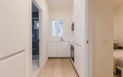 Entire apartment at Calle de Los Mesejo, Retiro, image 7 of 10