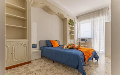 Habitación privada en Via Brennero, imagen 1 de 7