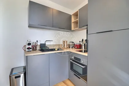 Logement entier à Avenue Pierre Grenier, image 6 de 13