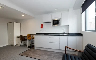 Estudio en residencia en  4A Cleveland St, Wolverhampton WV1 3HL, imagen 32 de 35