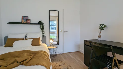 Private room in residence at 116 Rue de Bellevue, image 1 of 5
