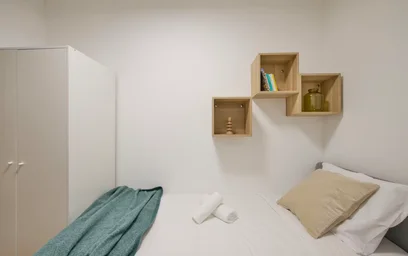 Privatzimmer in der Rua Jorge Castilho, Lisbon, bild 4 von 10