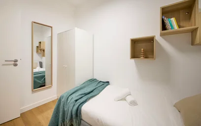 Privatzimmer in der Rua Jorge Castilho, Lisbon, bild 5 von 10