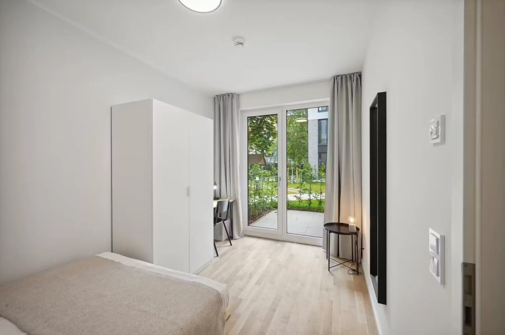 Habitación asequible para estudiantes con buena iluminación en 