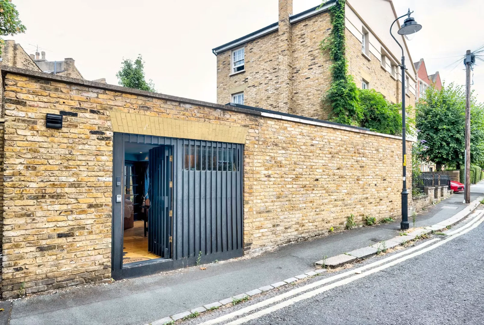 County Grove, Camberwell