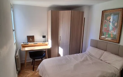 Appartamento intero in Calle de Santa Cruz de Mudela, Usera, immagine 2 di 10