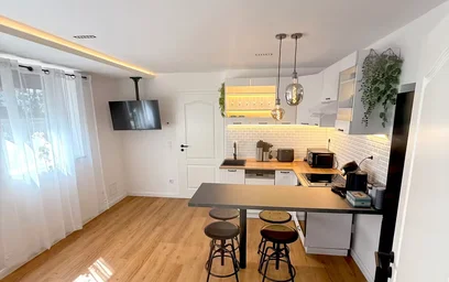 Entire fully furnished flat in {area}