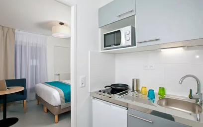 Gesamte Unterkunft in der Allée Yvette Guilbert, 17th Arrondissement, bild 4 von 10