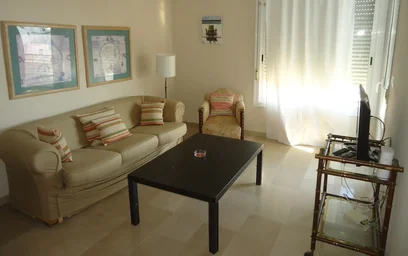 Quarto privado em Avenida de Medina Azahara, Poniente Sur, imagem 6 de 10