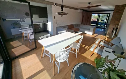 Entire apartment at Adolf Baeyensstraat, Sint-Amandsberg, image 3 of 10