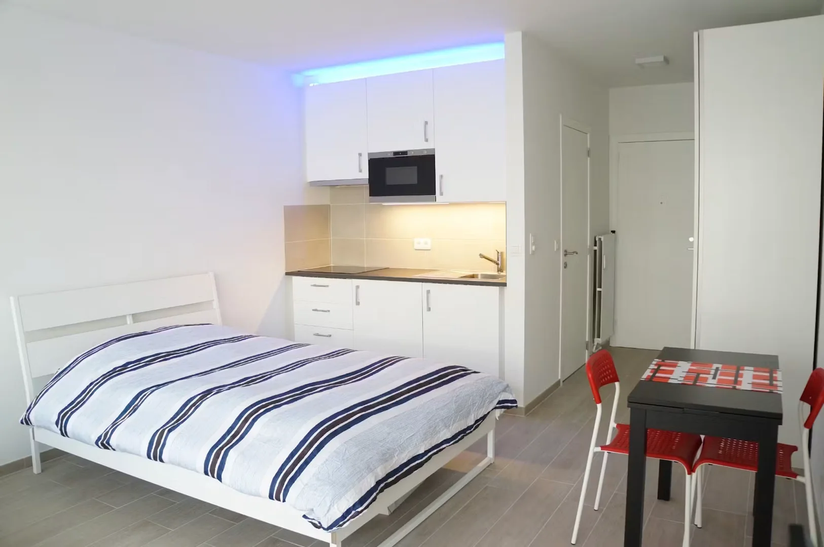 Quarto acolhedor para estudantes disponível em 