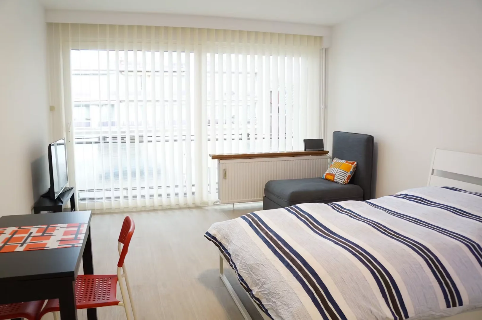 Quarto de estudante funcional perfeito para estudar em 