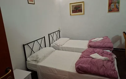 Chambre partagée à Via Giacomo di Mino il Pellicciaio, image 1 de 5